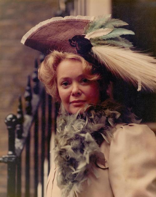 Daphne Neville in 'The Pheonix and the Carpet'